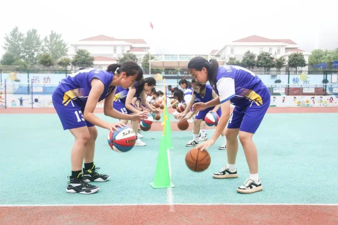 为什么篮球新人需要心理辅导_0